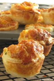 Mini Bacon And Cheese Quiche Appetizers Recipe Pocket Quiche Recipes Easy Bacon And Cheese Quiche Cheese Quiche
