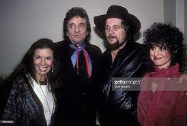Photo Of Waylon Jennings And Johnny Cash And June Carter And Jessi Waylon Jennings Johnny Cash