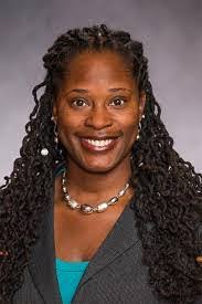 Shana Hilliard's Instagram, Twitter & Facebook