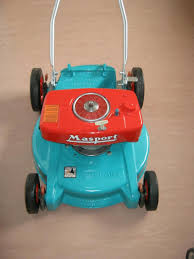 Well kept grass is a thing to behold and often those crisp neat lines of mowing stripes are so precise and perfect that a 'keep off all of our independent mowing business owner/operators are fully insured for public liability and property damage. Finished My Renovation 2 Stroke Masport Iron Horse Other Walk Behind Rotary Mowers Outdoorking Repair Forum Lawn Mower Lawn Mower Tractor Push Lawn Mower