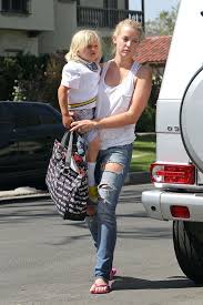 Gavin rossdale, kingston rossdale, zuma rossdale. Gwen Stefani Blake Shelton Zuma Nesta Rock Rossdale Kingston Rossdale Apollo Bowie Flynn Rossdale Zuma Nesta Rock Rossdale Photos Zimbio