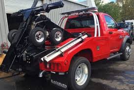 Need car towing car auto truck towing services or car truck rv or auto roadside assistance near me? Tow Truck Issaquah Towing Company Cheap Tow Trucks Near Me
