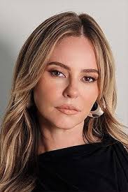 Reparto de Rastros de Mentiras (serie 2013). Creada por Walcyr Carrasco