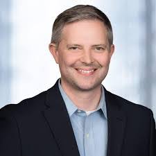 Max Egan's Instagram, Twitter & Facebook