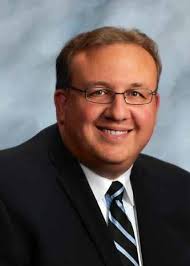 19 COMMIT AT SPRING SIGNING CEREMONY