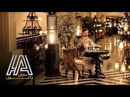 كلمات وأغنية حاتم عمور علاش يا ليل Hatim Ammor Lyrics Alach Ya Lil كلمات و علاش يا لييل بليتيني بالت خمام نتمشى وسط ظل All Songs Top Music Holiday Decor