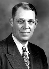 Kenneth Ballinger's Instagram, Twitter & Facebook