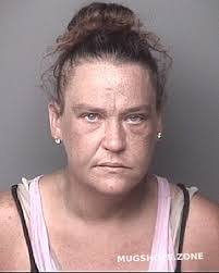 Nicole Plumley's Instagram, Twitter & Facebook