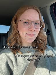 Han…B (@hannah.bierbaum)