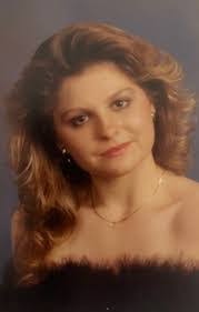 Kara Bolin's Instagram, Twitter & Facebook