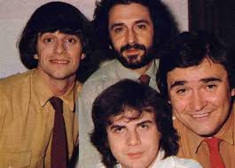 Alcuni sostengono che sia anche un attore e persino un comico, ma su quest. Bmw1yzbfxwyvjm