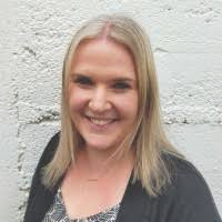 80+ "Leesa" profiles