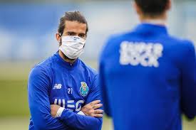 Loading footballers that play for fc porto. Vincent Aboubakar And His Porto Mates Resume Training Kick442