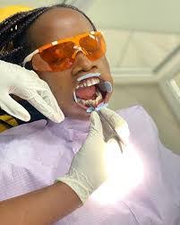 Winnie Banks's Instagram, Twitter & Facebook