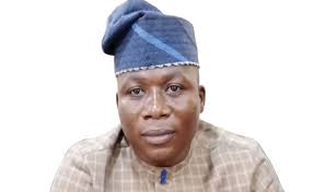 A yoruba rights activist, chief sunday adeyemo, popularly known as sunday igboho yesterday stormed some parts of ogun state and vowed to . Icymi Igboho Declares June 12 Day Of Protest Warns Buhari P M News