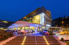 Il 26/7 debutta al franco parenti 'feroci', prodotto dalla. Nightlife Residence Centro Vela