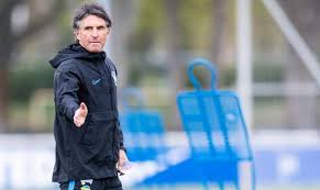Esta página mostra o perfil do treinador bruno labbadia. Bericht Labbadia Geht Dardai Kehrt Zuruck