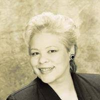 Carla Diamond's Instagram, Twitter & Facebook