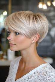 Heather Lieberman's Instagram, Twitter & Facebook