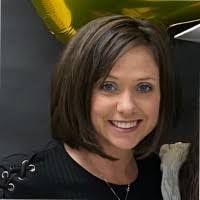 Mindy Roeder's Instagram, Twitter & Facebook