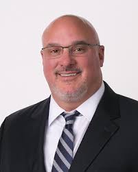 Renasant Bank CEO And Leadership: Executives and Demographics