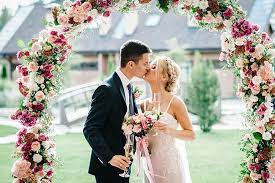 While it doesn't have to be expensive, it must come from the heart. How To Choose The Best Wedding Flowers For Every Season And The Special Meaning Behind Them Hello