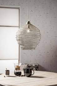tips voor messing in je interieur karwei hanging lamp diy coffee shop interior design lamp
