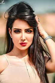 سامية الطرابلسي (samia trabelsi)، ممثلة تونسية تحمل الجنسية اللبنانية مقيمة في تقرير كامل عن قصة حياة سامية الطرابلسي، معلومات عن السيرة الذاتية، نبذة من. Kissed By The Sun Photo By Medoz Samia Trabelsi Ø³Ø§Ù…ÙŠØ© Ø§Ù„Ø·Ø±Ø§Ø¨Ù„Ø³ÙŠ Facebook