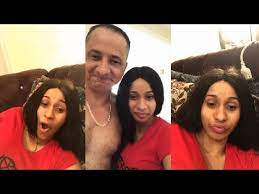 As for her first pregnancy, kardi was long rumoured to be pregnant, the rapper confirming that on camera as well! Cardi B Defends Her Dad Rsms Youtube