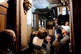 Immigration Museum NYC | Tenement Museum