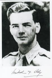 Michael Daly WWII Medal of Honor D-Day Omaha Beach SIGNED PHOTO 3 Silver  Star