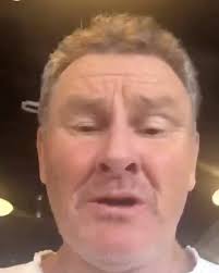 Fucken hell @qldmaroons why didn’t you put Dad