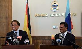Status update & control measures. Peraturan Imigresen Berhubung Kemasukan Ke Sarawak Kekal Pejabat Ketua Menteri Utusan Borneo Online