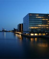 images?q=tbn:ANd9GcT3smYDl4MoFaKuPqvqPKJvUDxdaww_vSvWJMxBXb2adT9pakgl6g