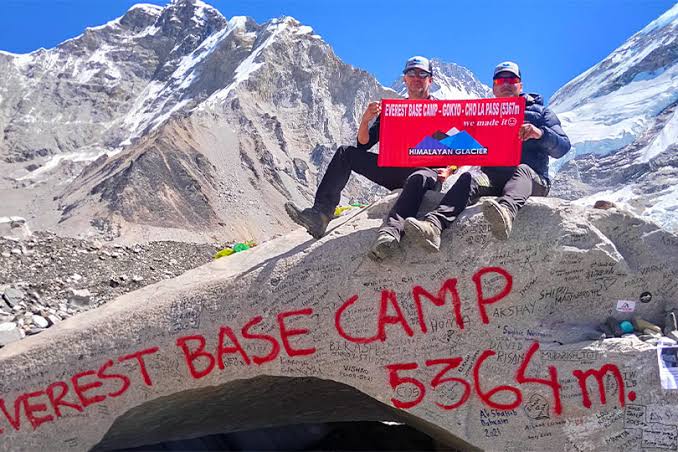 How many days to trek to Everest Base Camp? - Himalayan Glacier