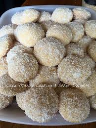 Salwaa S Snowballs Makes 48 From My Cape Malay Cooking Other Delights Facebook