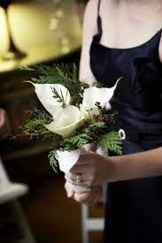 Then the single stem wedding bouquet trend might be for you. Cheap Wedding Bouquet Ideas