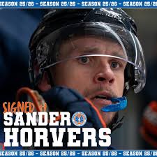 🐔 SPELERSNIEUWS: Sander is er weer bij in 25|26 Met trots presenteren we  vandaag een speler die het vorig seizoen enorm naar hun zin heeft gehad bij  ons in Eindhoven. Sander Horvers,