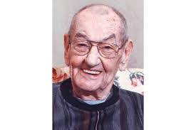 Eric Catron's Instagram, Twitter & Facebook