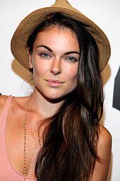 Serinda swan was born on july 11, 1984 in west vancouver, british columbia, canada to an actress mother and theatre director father. Serinda Swan Wikipedia