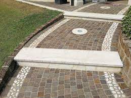Pavimento Di Ingresso Esterno Di Case In Pietra Porfido E Ciottolo Verona Fratelli Pellizzari
