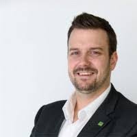 Richard Pelissier's Instagram, Twitter & Facebook