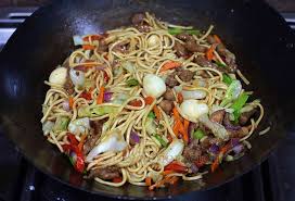 pancit canton filipino style chow mein