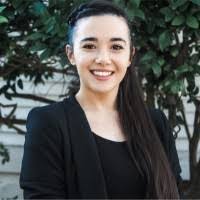 Leah Allison's Instagram, Twitter & Facebook