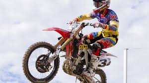A sponsor wants to see a whole heap of races and qualifiers that you have attended on your resume to even be considered. Tips Tricks For Landing A Racing Sponsorship Amsoil Blog