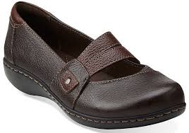 Best Comfortable Shoes For Standing All Day Men Women Clarks Shoes Women Comfort Shoes Women Comfortable Work Shoes