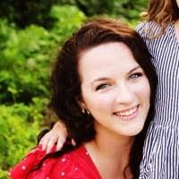 Courtney Clements's Instagram, Twitter & Facebook