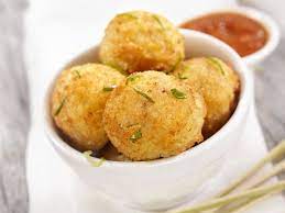 Itulah, beberapa menu sarapan pagi anak sederhana, enak dan mudah dibuat. Buat Si Kecil Semangat Dengan 5 Menu Sarapan Enak Ini