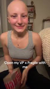 Eeeeeeeeeeeeeeee❤️ #victoriaparisfragille #jewellery @Victoria Paris  @__Fragille__