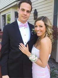 Auston matthews wallpapers gallery to your chrome and chrome os new tab. Nhlhockeywags Nhl Players Hockey Wife Wife And Girlfriend